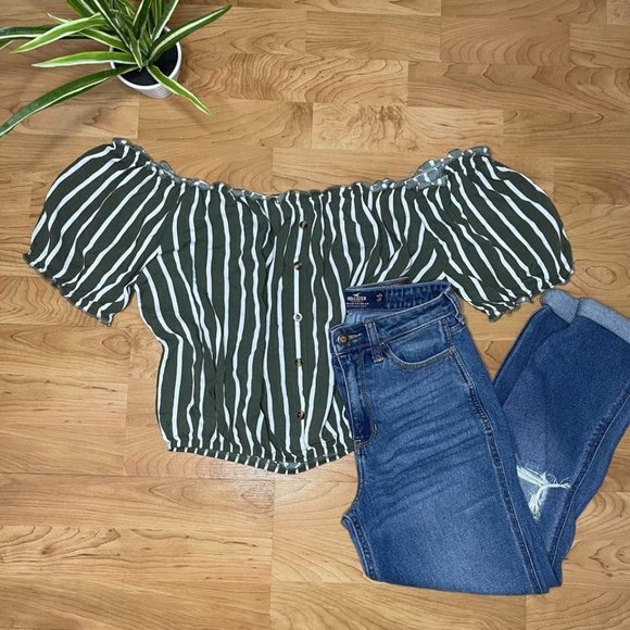 miami Tops - NWT Francescas Miami Women's Off Shoulder Green White Stripe Cropped Top Size XL